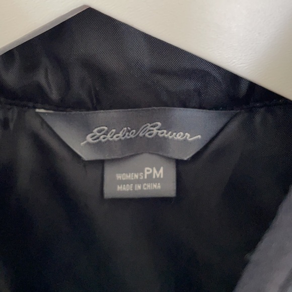 Eddie Bauer puffer vest - Picture 4 of 6